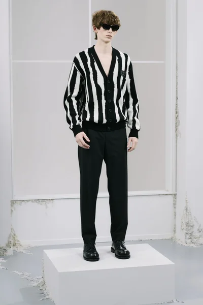 Look 23